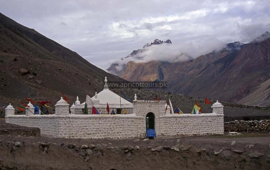 Shah Jinali, Karambar and Chillinji Pass Trek