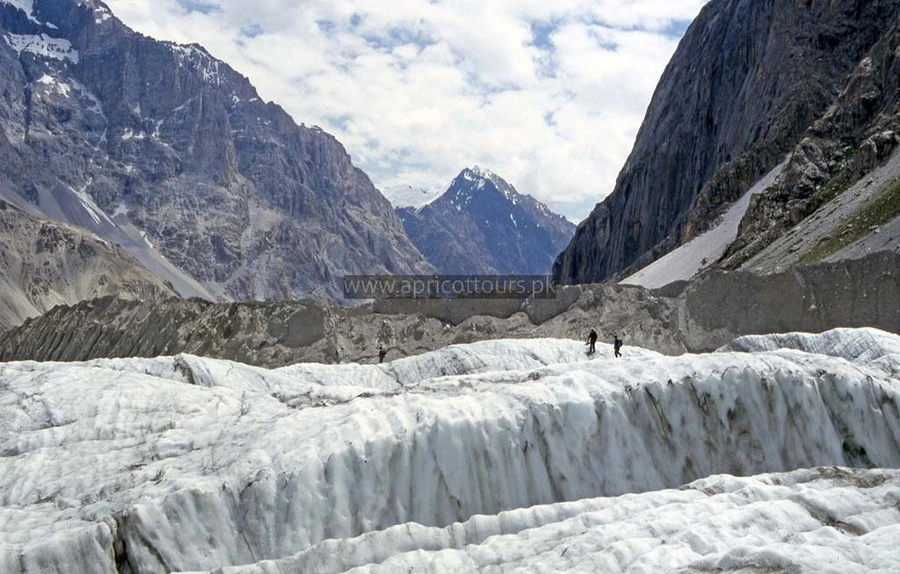 Shah Jinali, Karambar and Chillinji Pass Trek